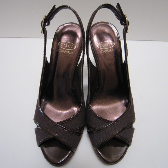 3/$27 Circa Joan & David Slingback Wedge Sandals - Picture 3 of 8